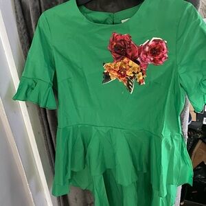 Women shirt high lo size Large